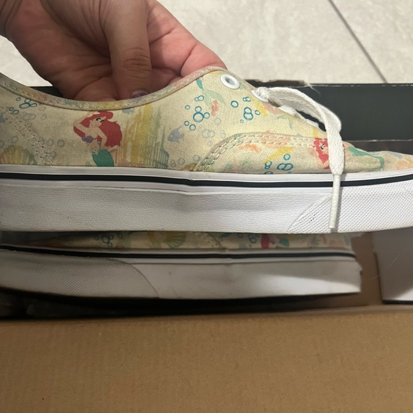 Authentic Disney Ariel Vans 2015 - Picture 4 of 5
